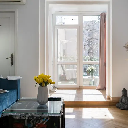 Downtown Location Apartment - Amazing Terrace Bucharest Exterior photo