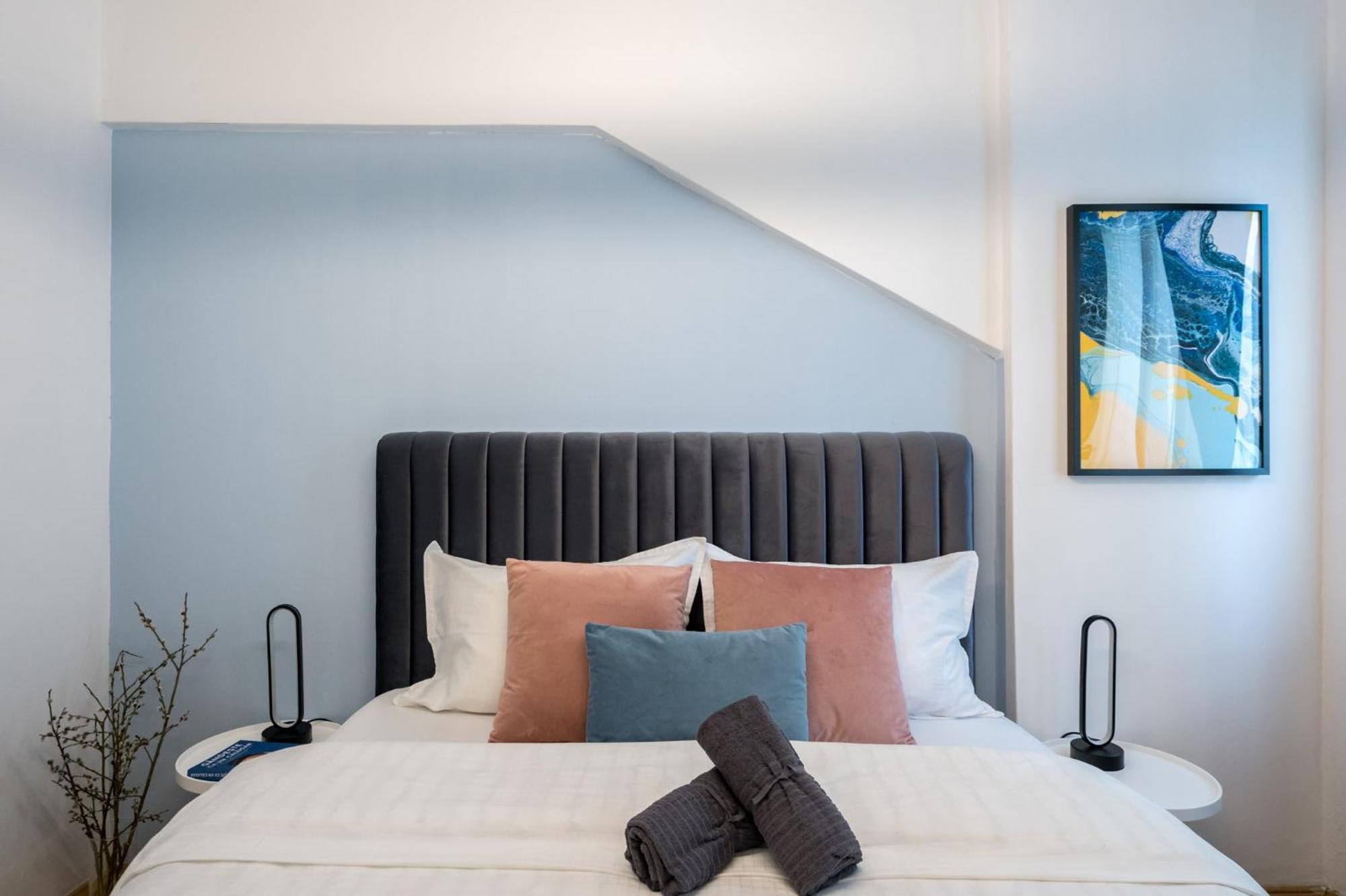 Downtown Location - Amazing Terrace Appartamento Bucarest