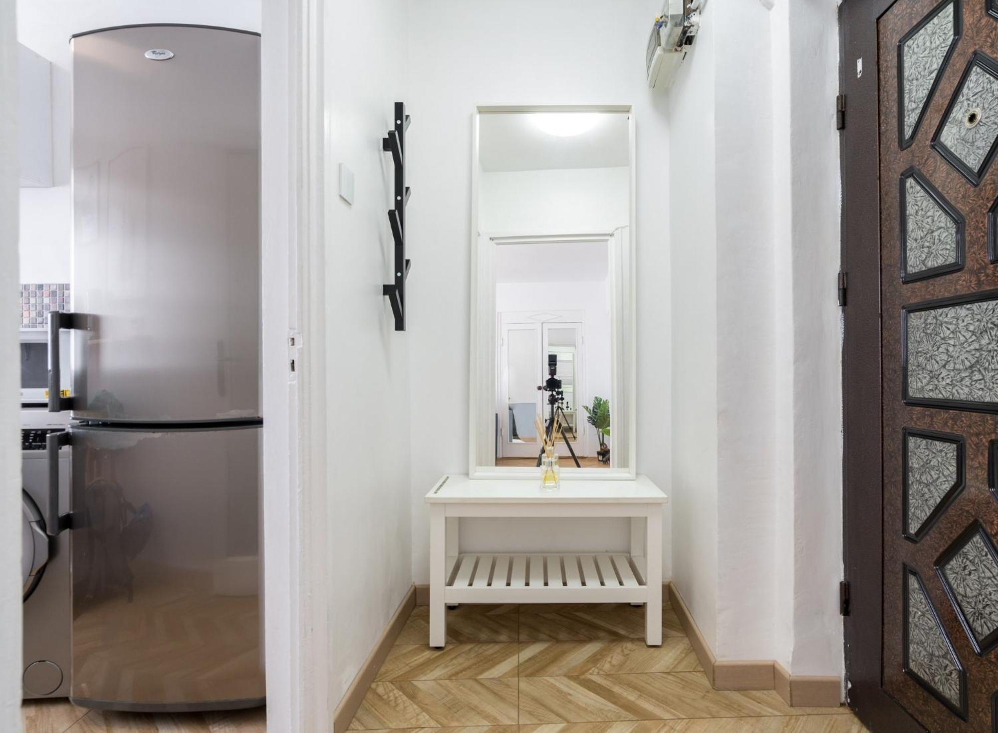 Downtown Location - Amazing Terrace * Bucharest